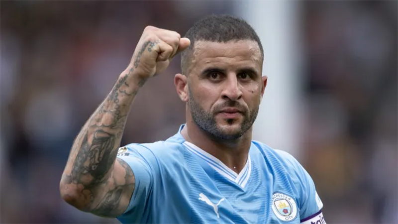 hau-ve-canh-phai-hay-nhat-kyle-walker