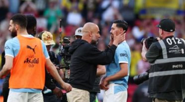 Arsenal sáng cửa đăng quang, Man City đối mặt lịch thi đấu nghẹt thở